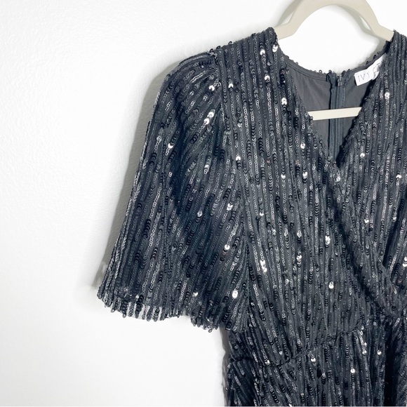 IVY CITY CO Goldie Black Sequin Midi Dress Size XXS - Picture 5 of 9